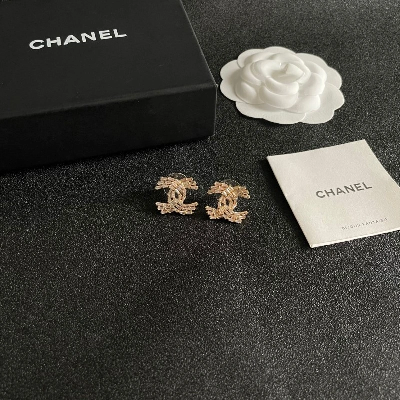 Refined Chanel Earrings 220937