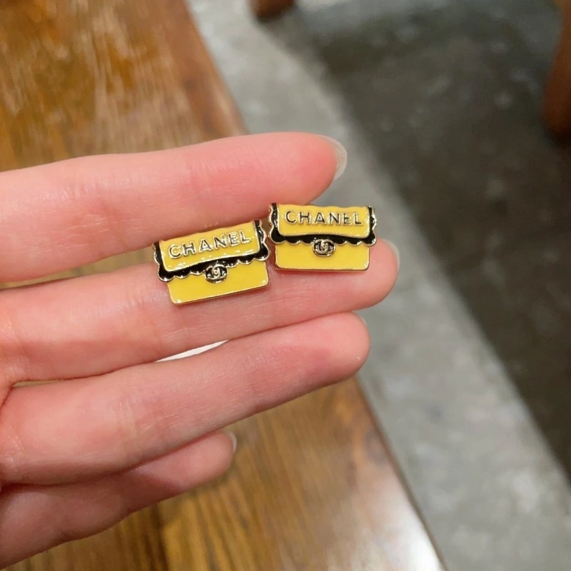 Chanel Earrings Functional 220932