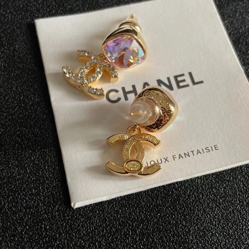 Chanel Earrings HighQuality 220936