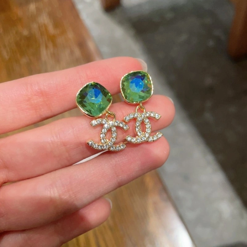 Stretchable Chanel Earrings 220958