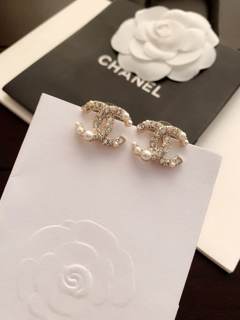 Chanel Earrings Flexible 220982