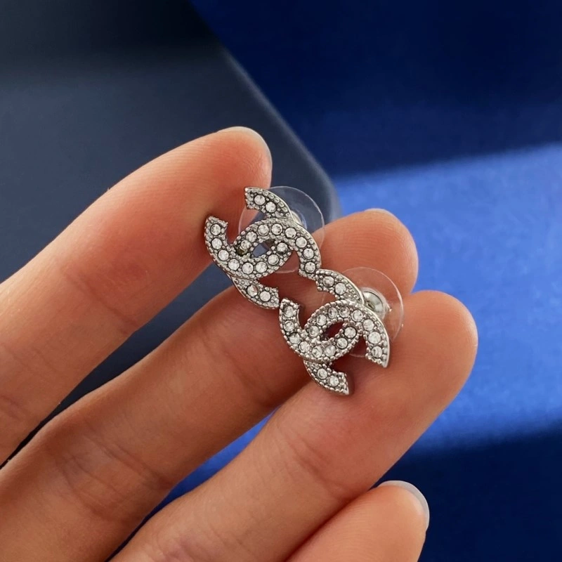 Compact Chanel Earrings 220925