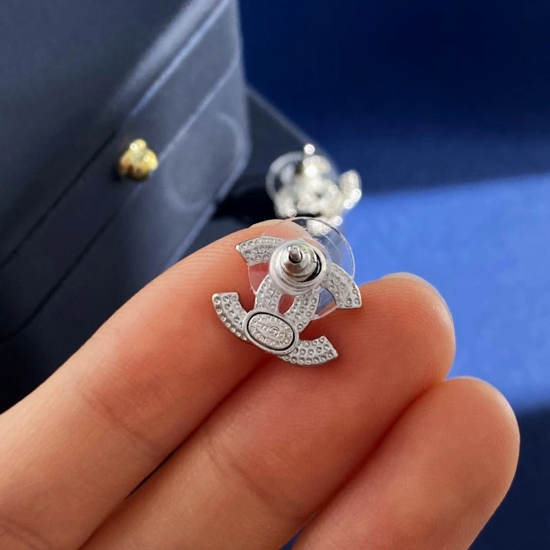 Compact Chanel Earrings 220925