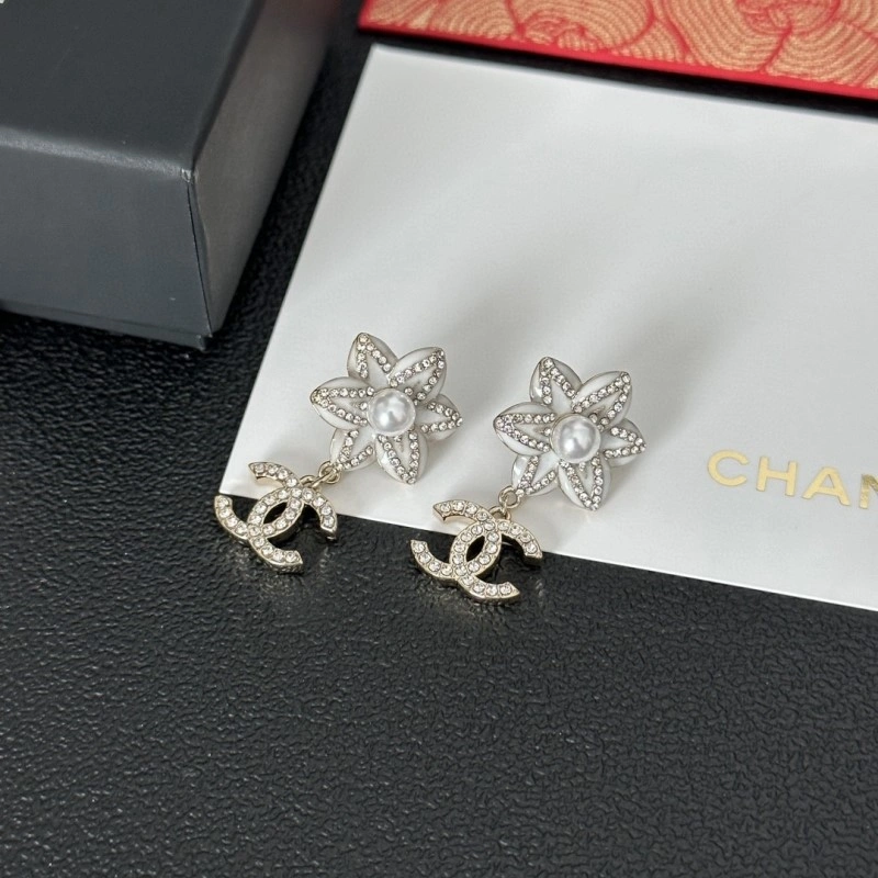 Efficient Chanel Earrings 220920