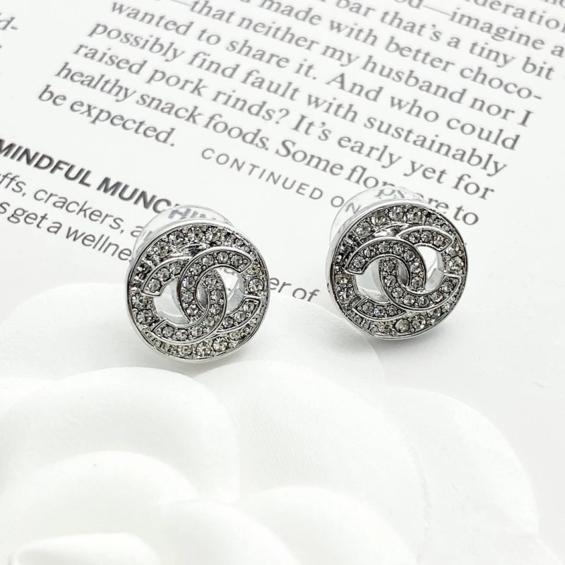 Trendsetting Chanel Earrings 220919