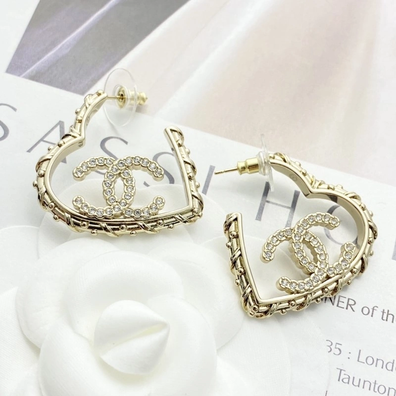 Chanel Earrings EyeCatching 220915