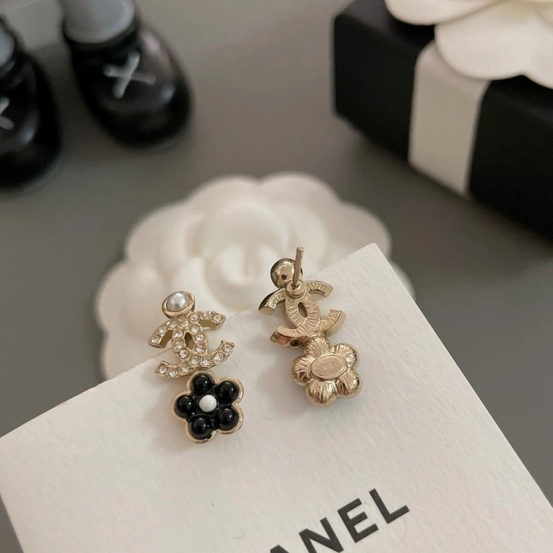 DailyWear Chanel Earrings 220999