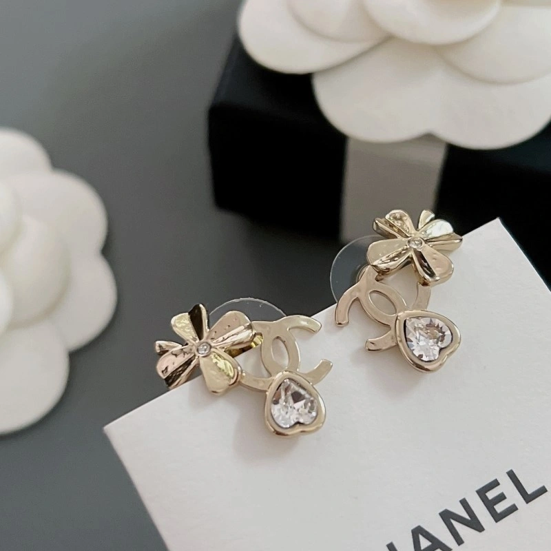 SmoothTexture Chanel Earrings 220914