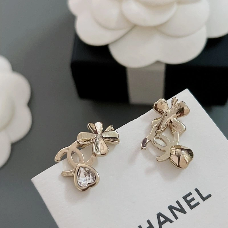 SmoothTexture Chanel Earrings 220914