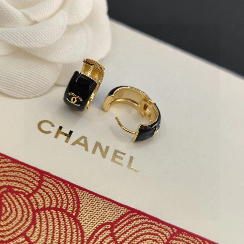 Chanel Earrings WellDesigned 220215