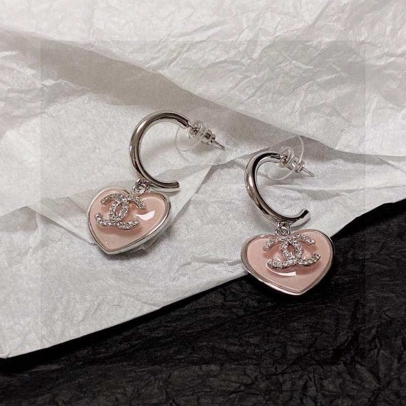 WrinkleFree Chanel Earrings 220211