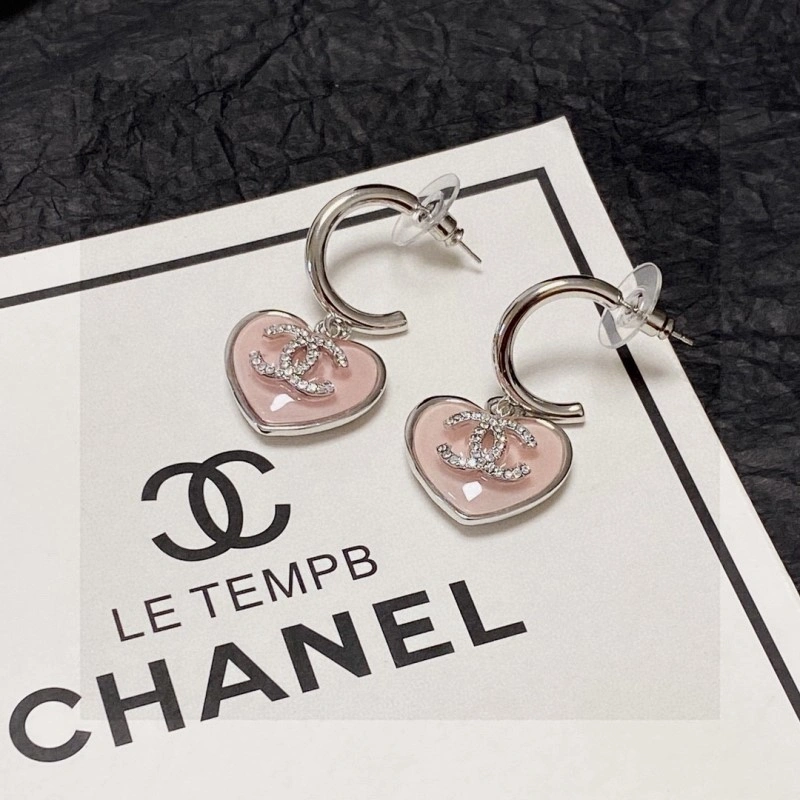 WrinkleFree Chanel Earrings 220211