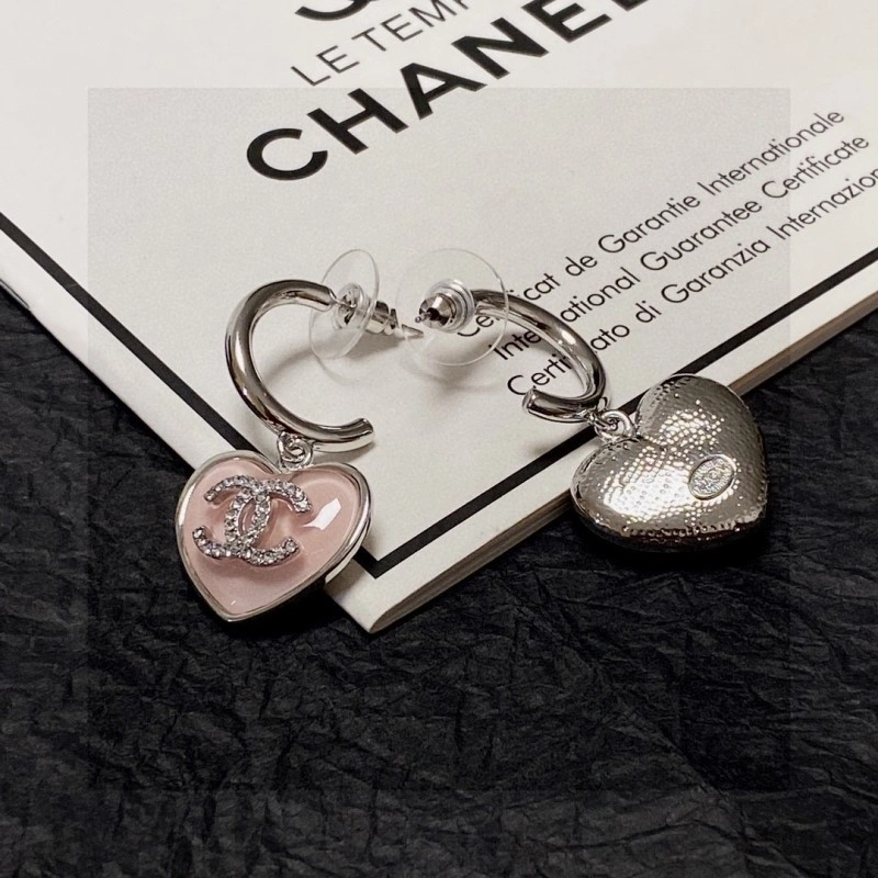 WrinkleFree Chanel Earrings 220211