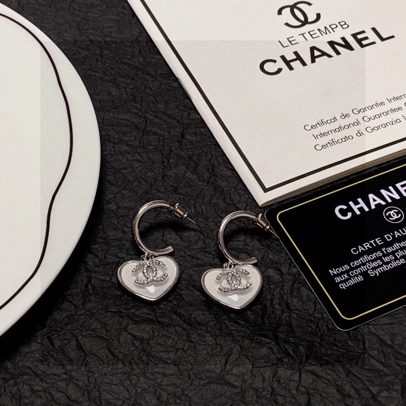 Chanel Earrings Neat 220208
