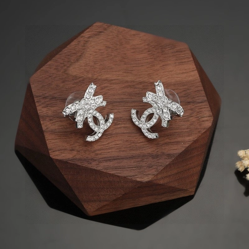 Trendy Chanel Earrings 220279