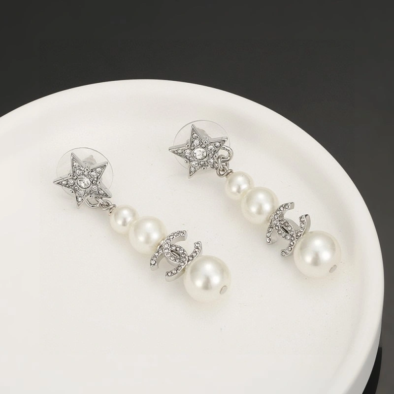 Bright Chanel Earrings 220201