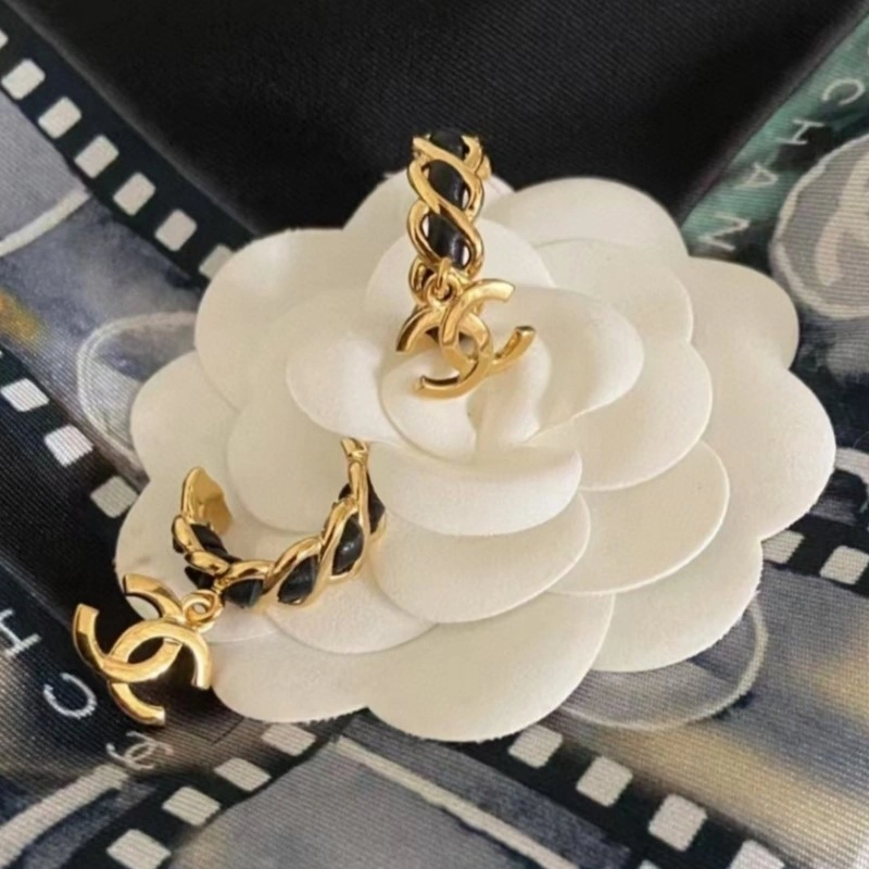 FastDry Chanel Earrings 220213
