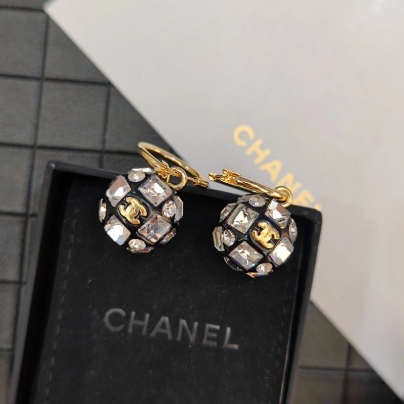 WeatherProof Chanel Earrings 220198