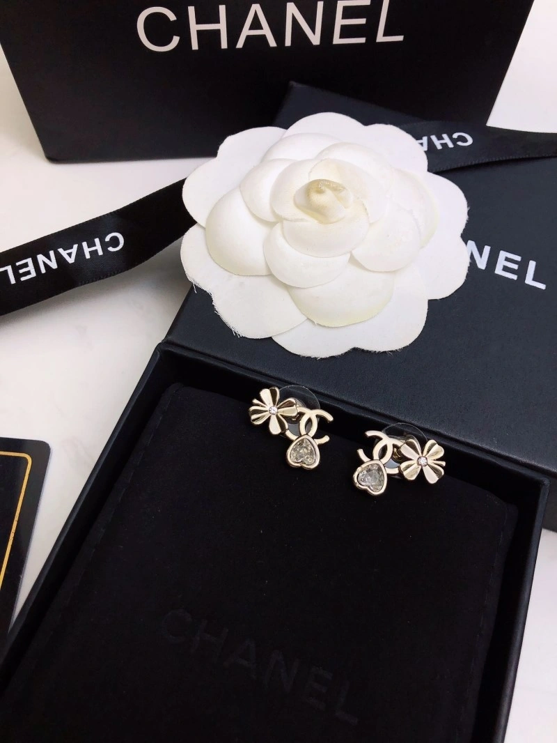 Sporty Chanel Earrings 220192