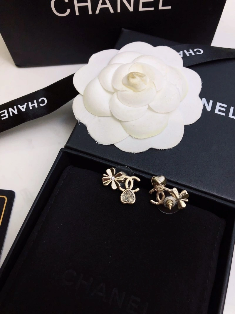 Sporty Chanel Earrings 220192
