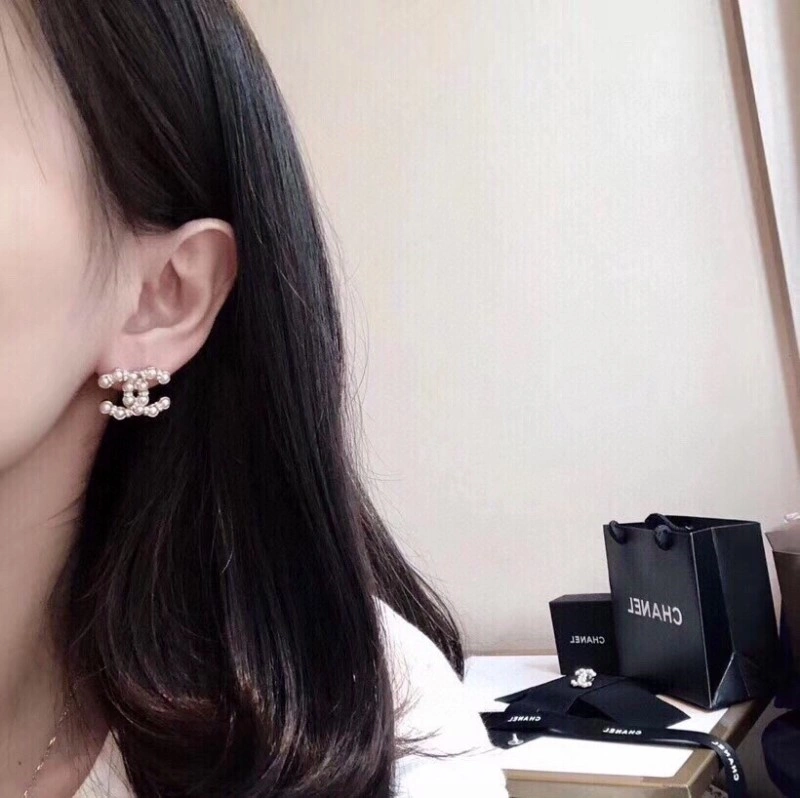 Casual Chanel Earrings 220187