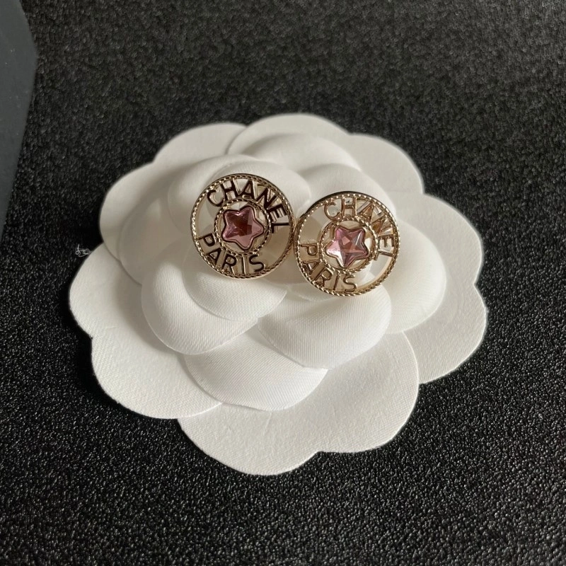 Chic Chanel Earrings 220184