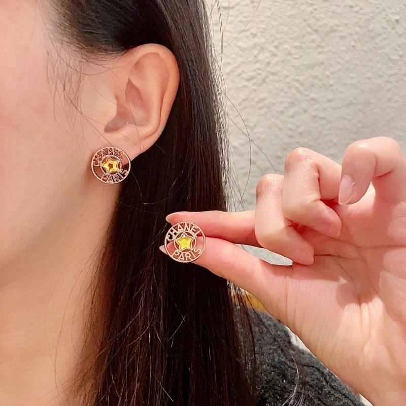 SmoothTexture Chanel Earrings 220179