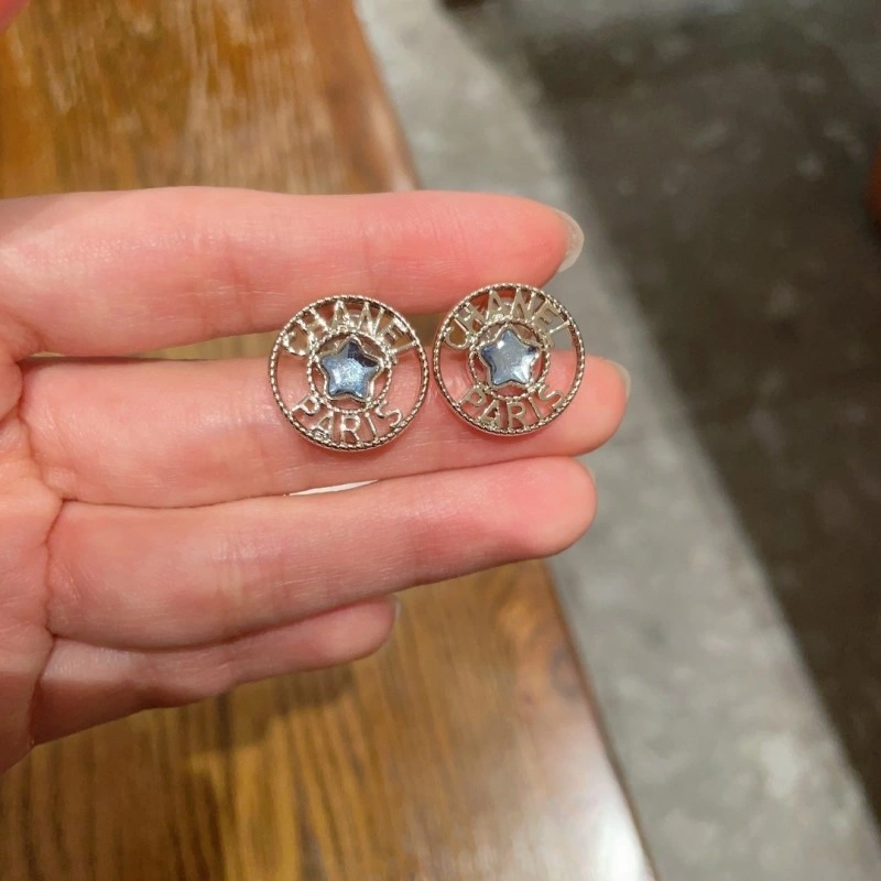 Chanel Earrings Soft 220183