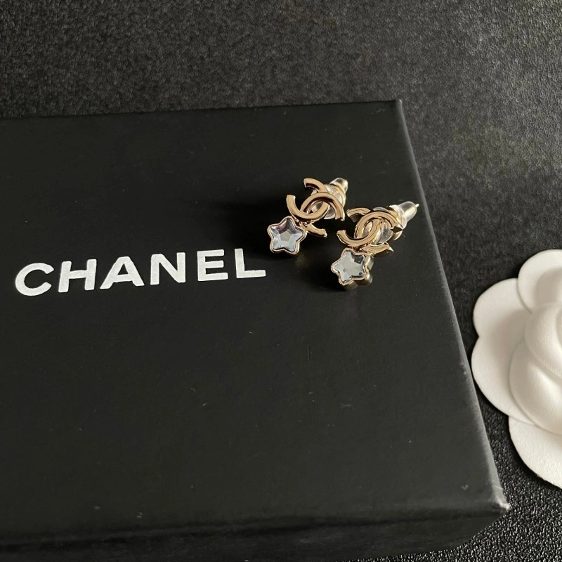 Breathable Chanel Earrings 220168