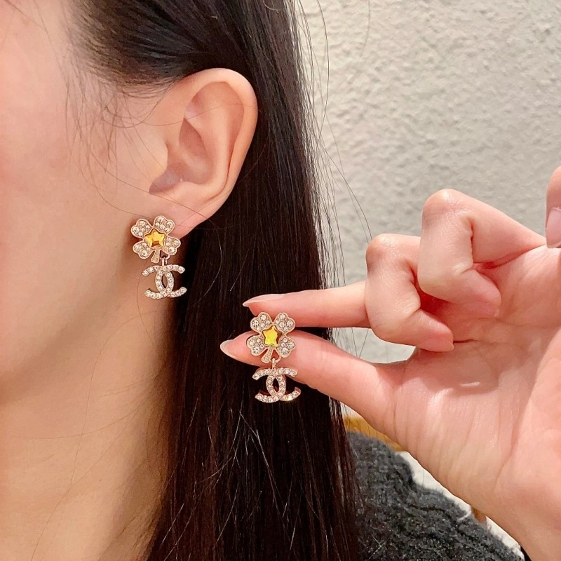 Chanel Earrings TechFriendly 220186