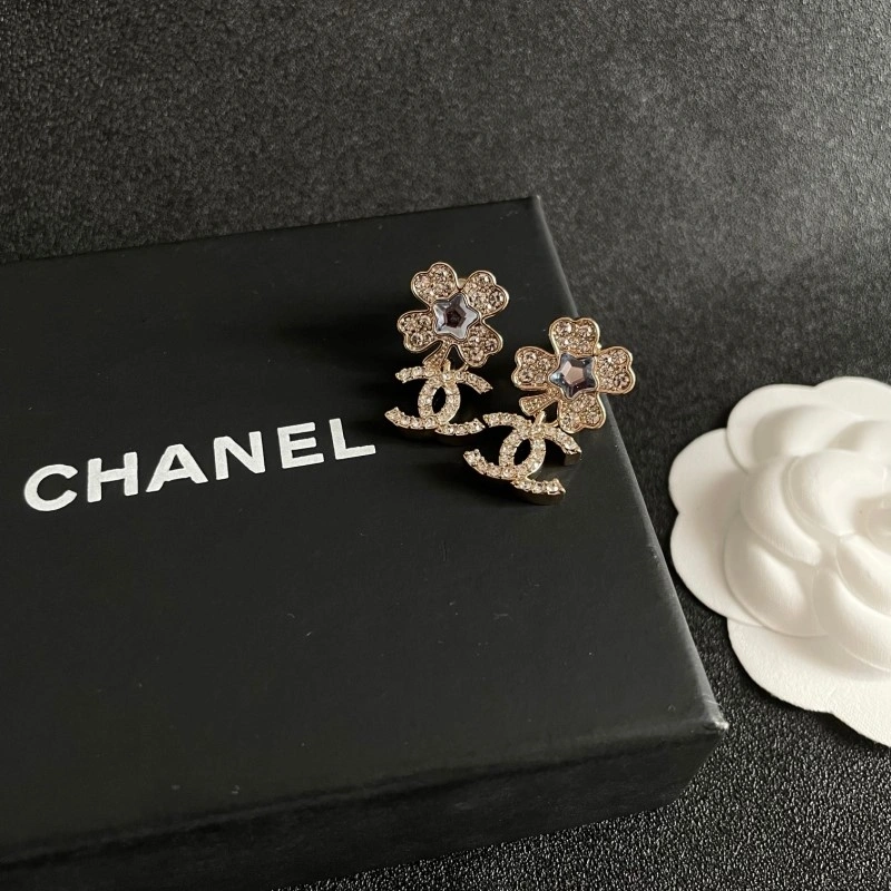 Chanel Earrings Stretchable 220169