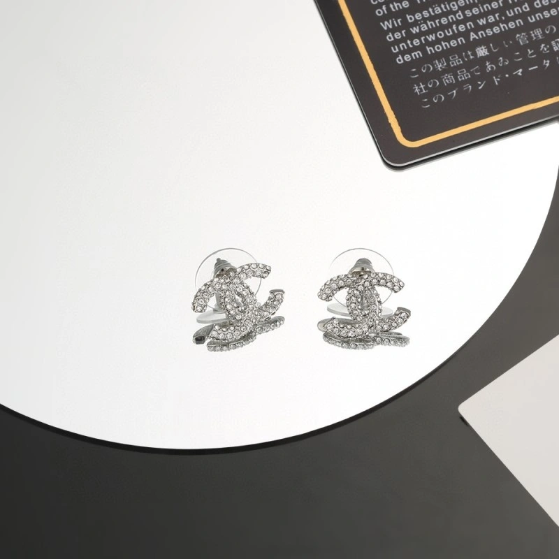 Chanel Earrings Practical 220182