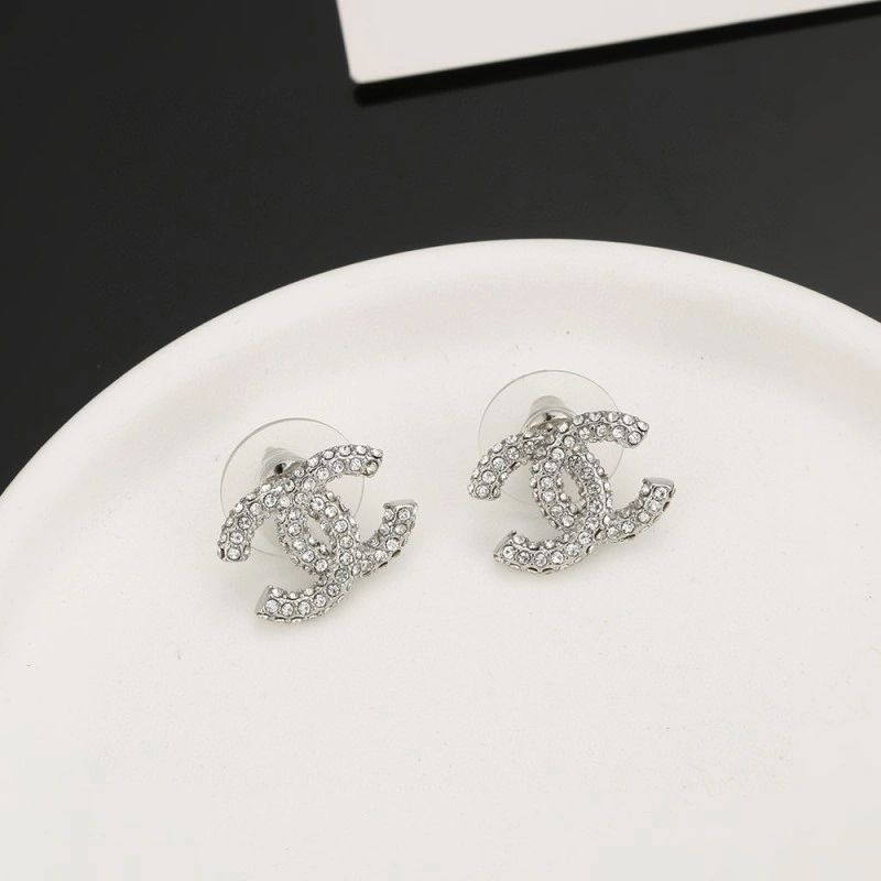 Chanel Earrings Practical 220182