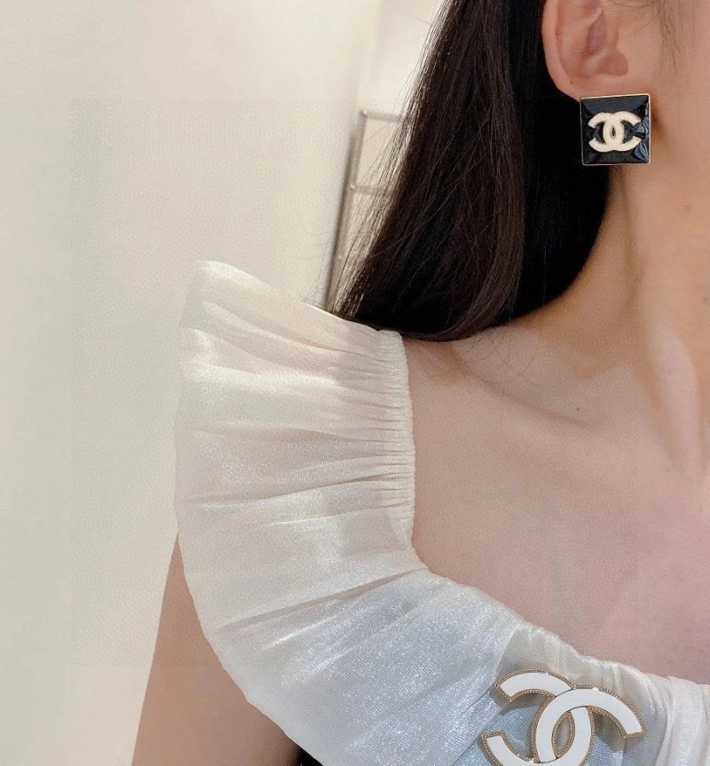 Chanel Earrings GoAnywhere 220172