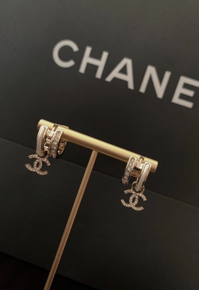 Chanel Earrings DailyWear 220164