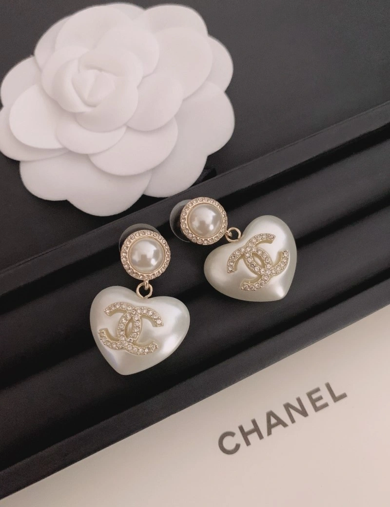Chanel Earrings Stretchable 220156