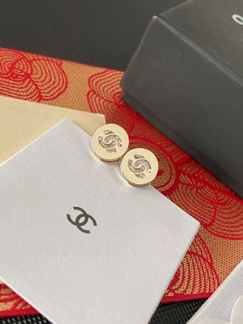 Chanel Earrings WaterResistant 220161