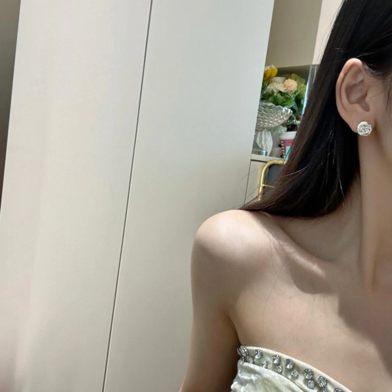 Chanel Earrings WaterResistant 220161
