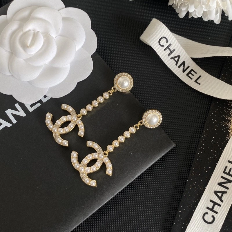 Soft Chanel Earrings 220159