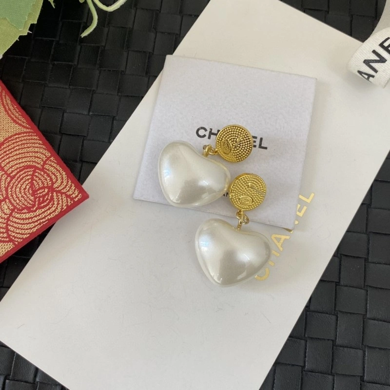 Stretchable Chanel Earrings 220231