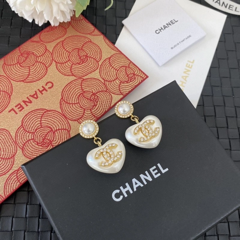 Stretchable Chanel Earrings 220231