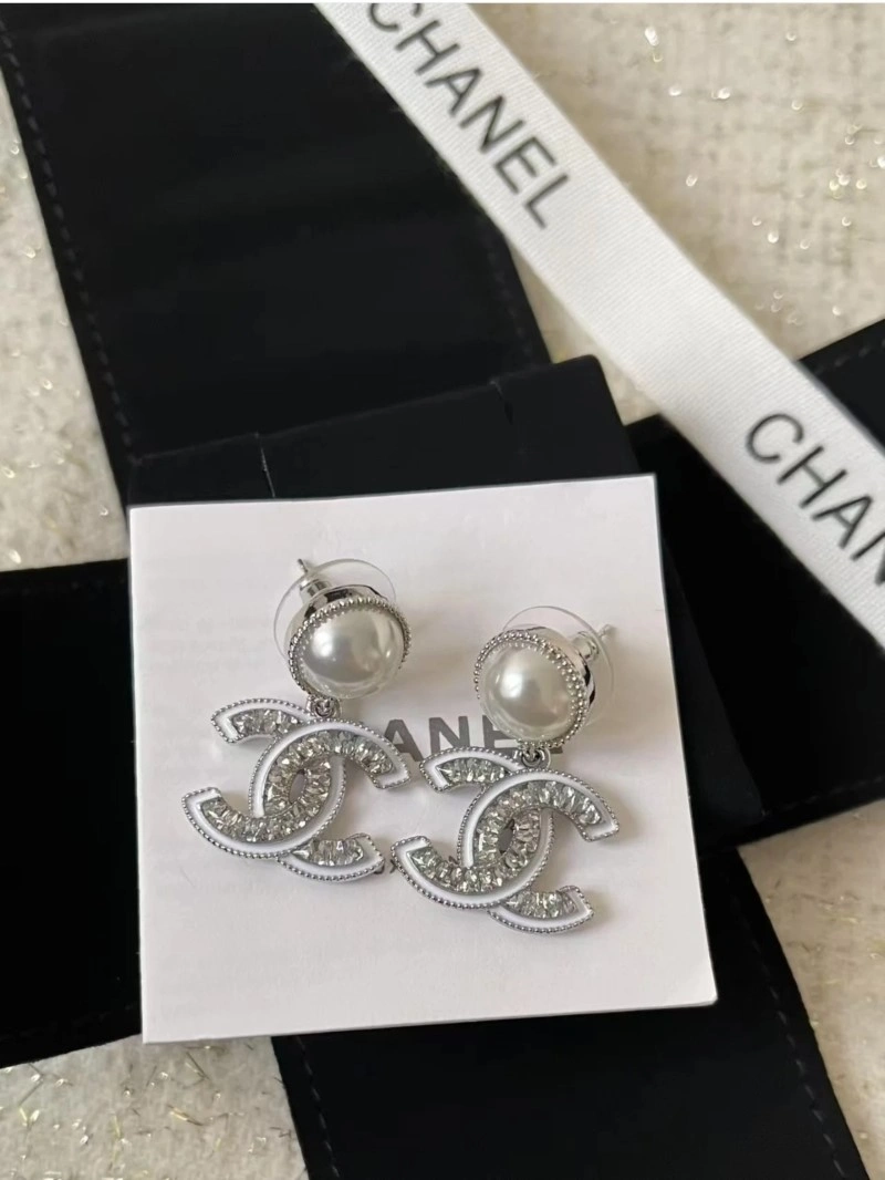 Chanel Earrings ComfortFit 220229