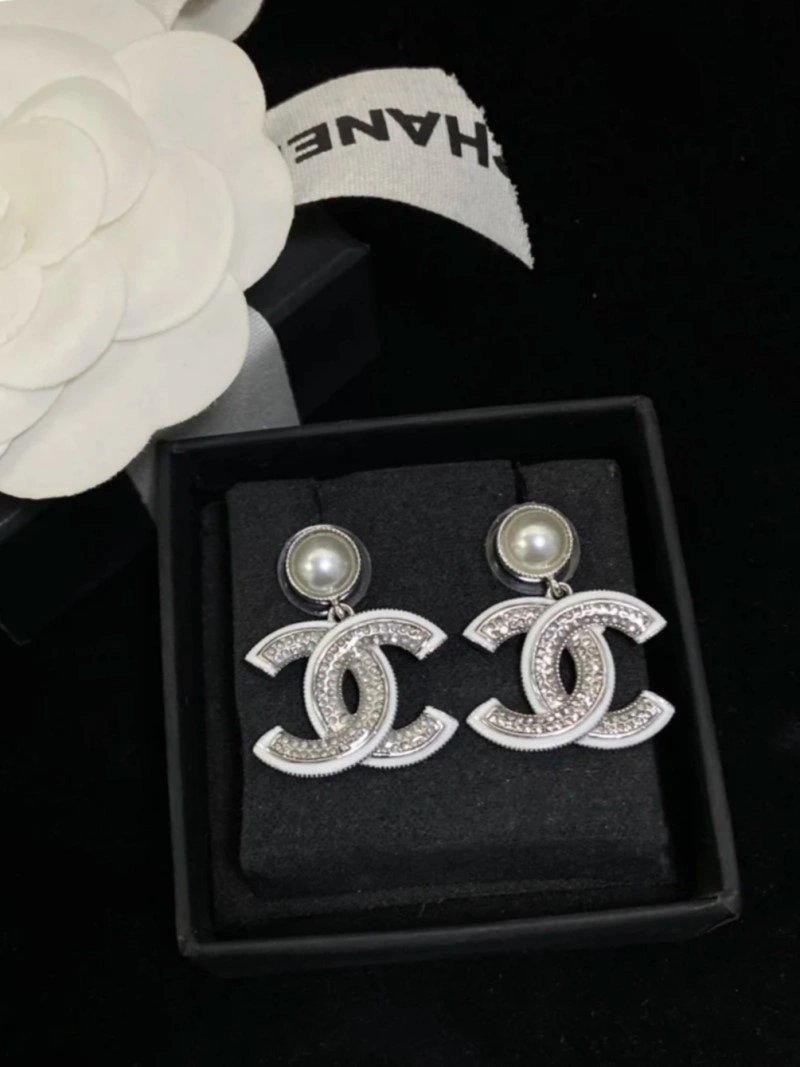 Chanel Earrings ComfortFit 220229