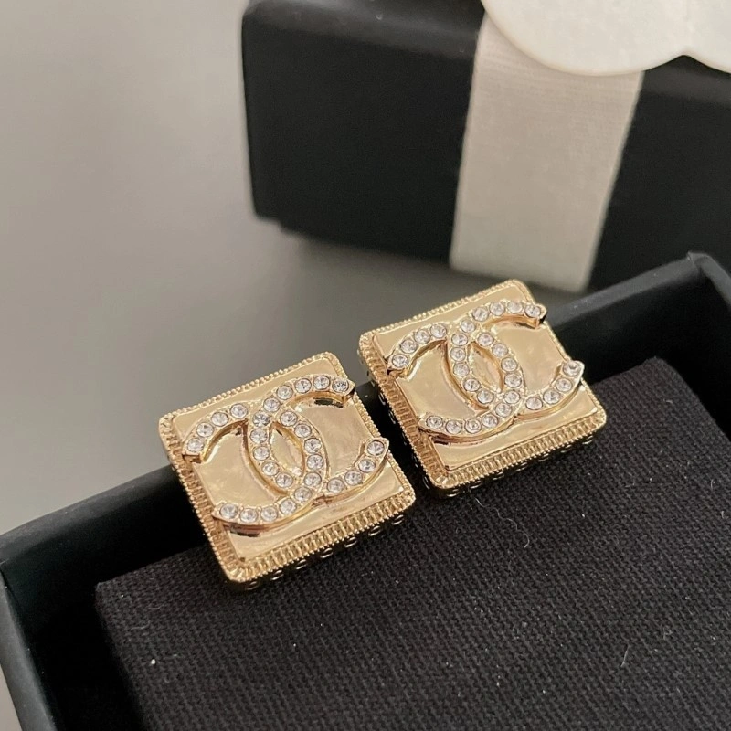 Chanel Earrings Durable 220147