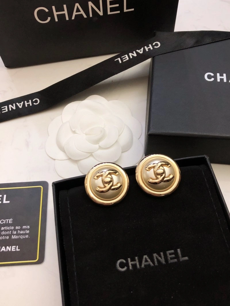 Neat Chanel Earrings 220146