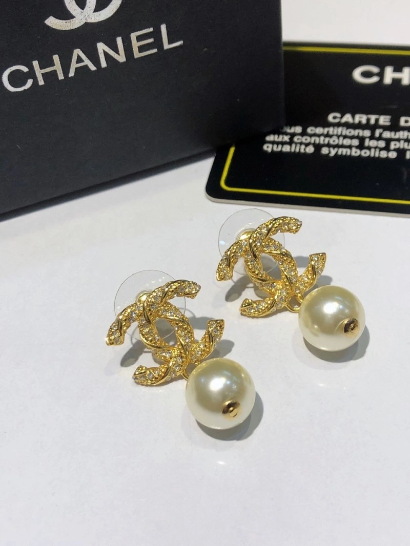 Chanel Earrings Sporty 220136