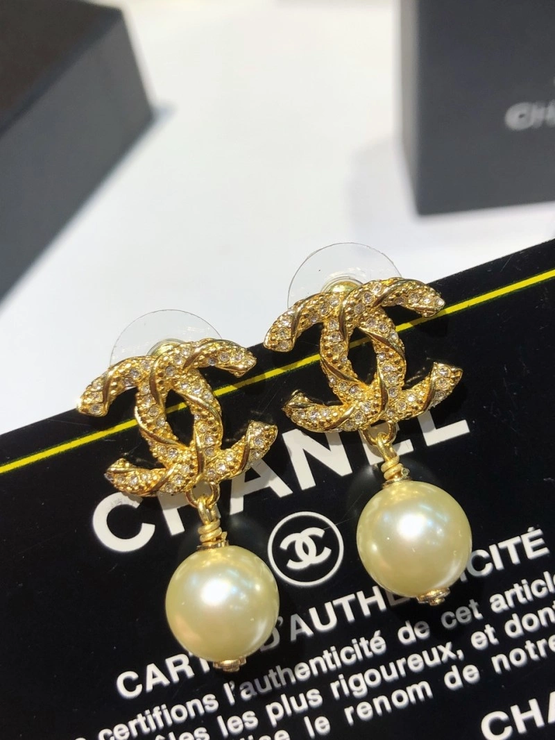 Chanel Earrings Sporty 220136