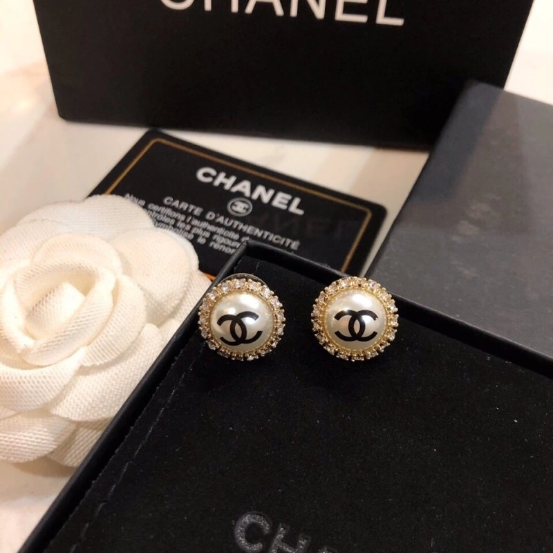 Chanel Earrings Flexible 220149