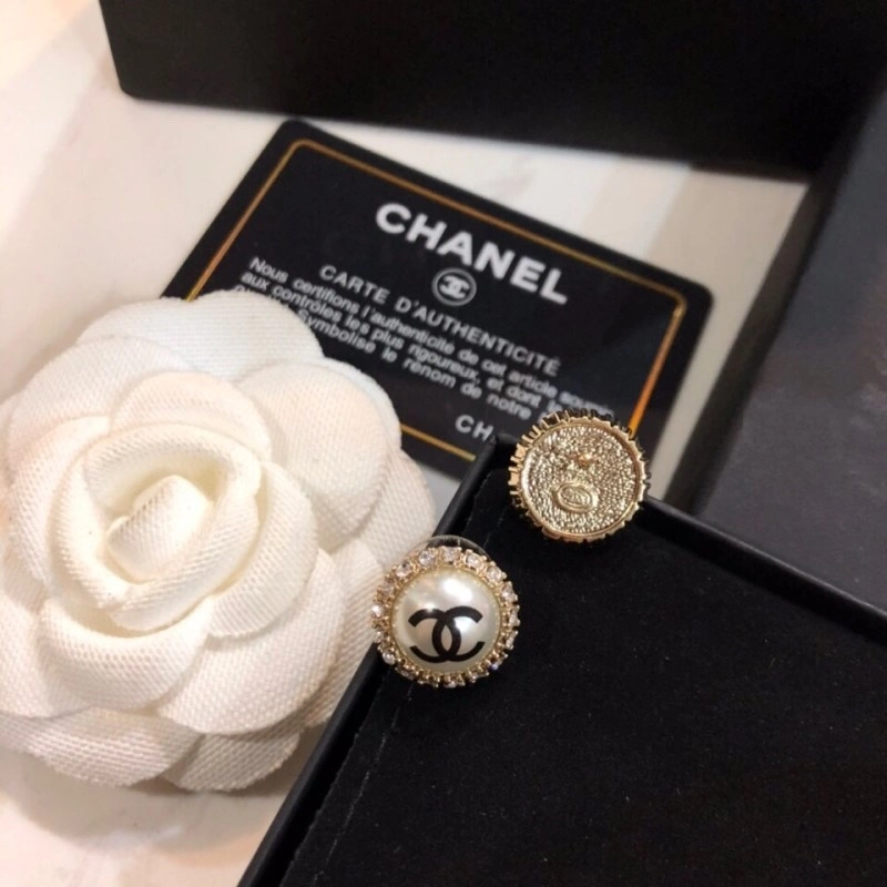 Chanel Earrings Flexible 220149