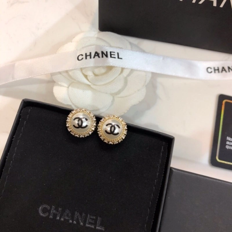 Chanel Earrings Flexible 220149